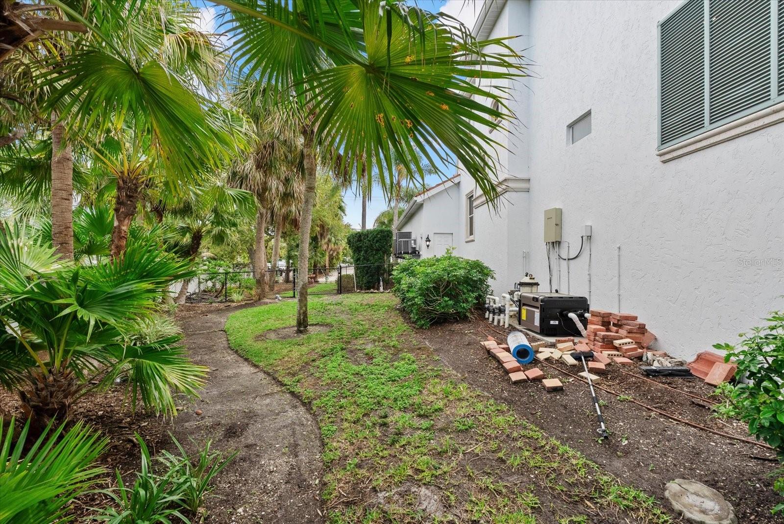 3508 LA PALOMA AVE, SARASOTA, FL — photo 58