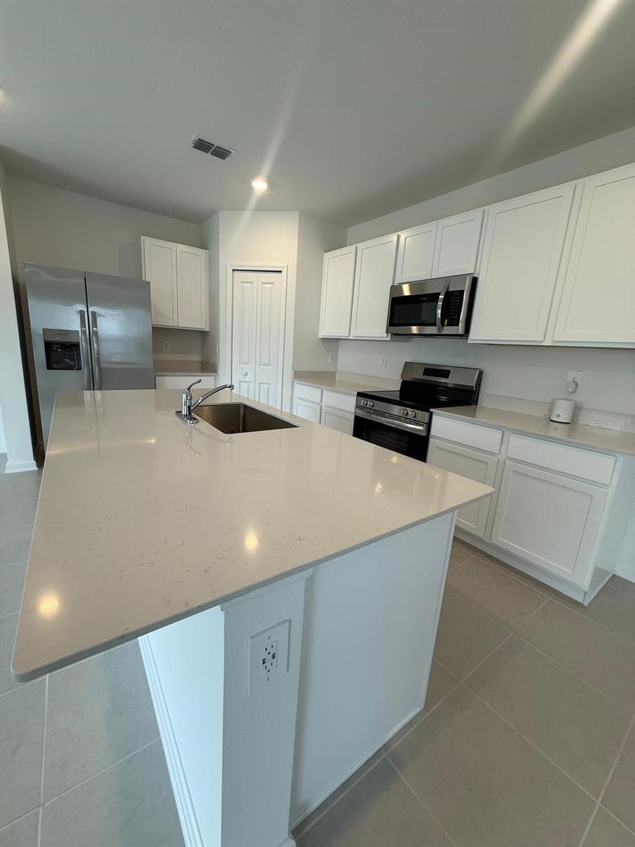 3634 HARDMAN DRIVE, LAKE WALES, FL — photo 3