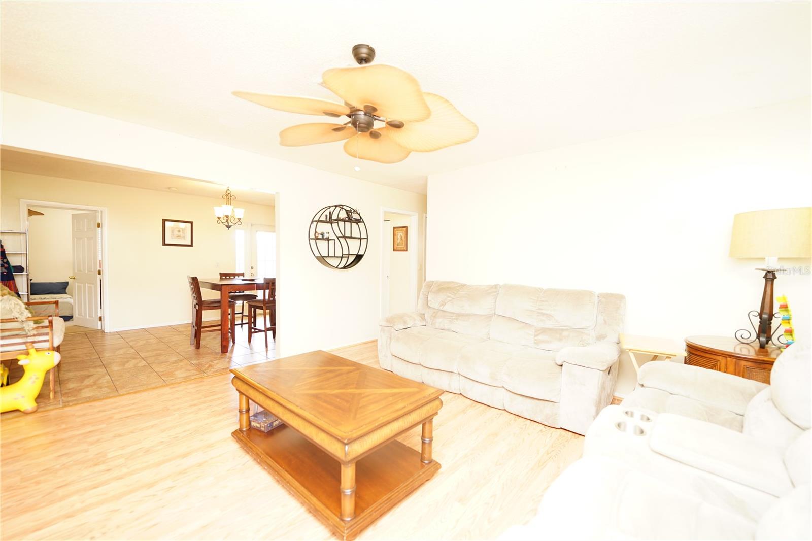 8300 75TH AVE, SEMINOLE, FL — photo 3