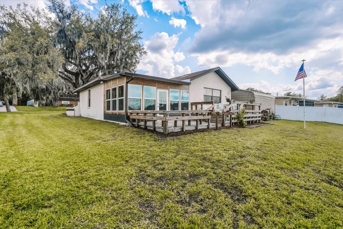 9103 E AQUA VISTA DR, INVERNESS, FL — photo 2