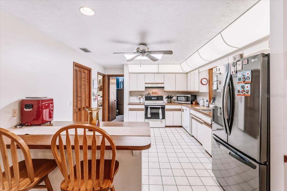 9103 E AQUA VISTA DR, INVERNESS, FL — photo 14