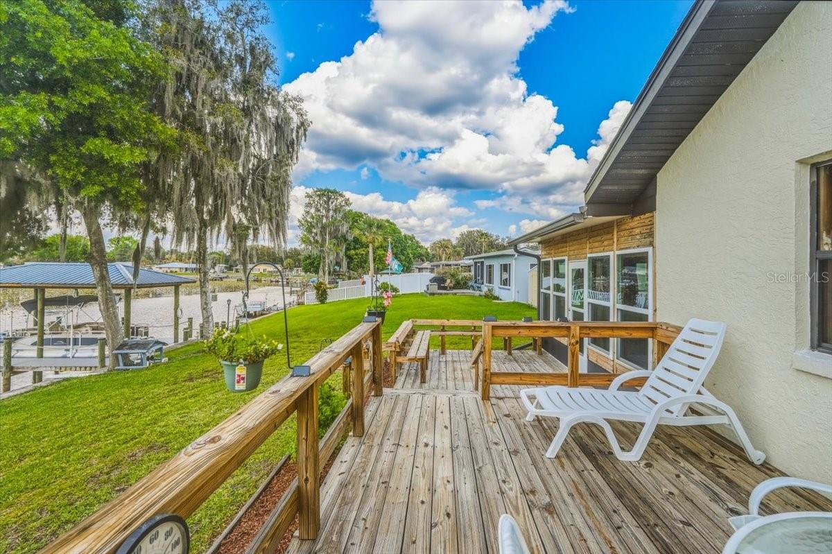 9103 E AQUA VISTA DR, INVERNESS, FL — photo 37