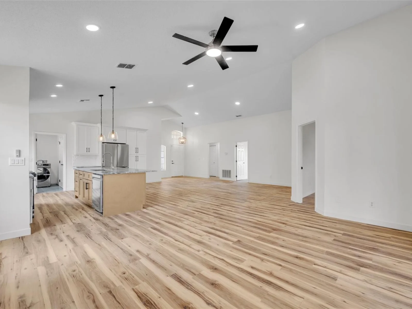 3635 KINGSWOOD CT, CLERMONT, FL — photo 15