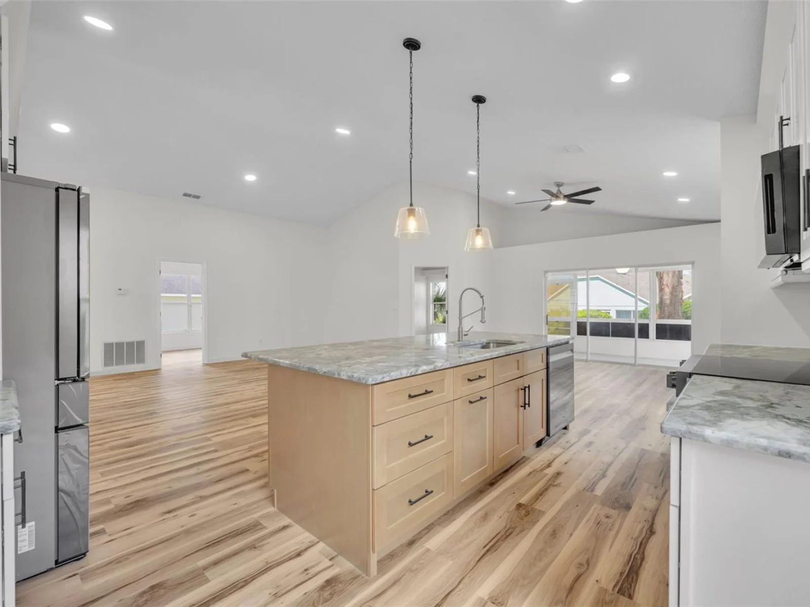 3635 KINGSWOOD CT, CLERMONT, FL — photo 24
