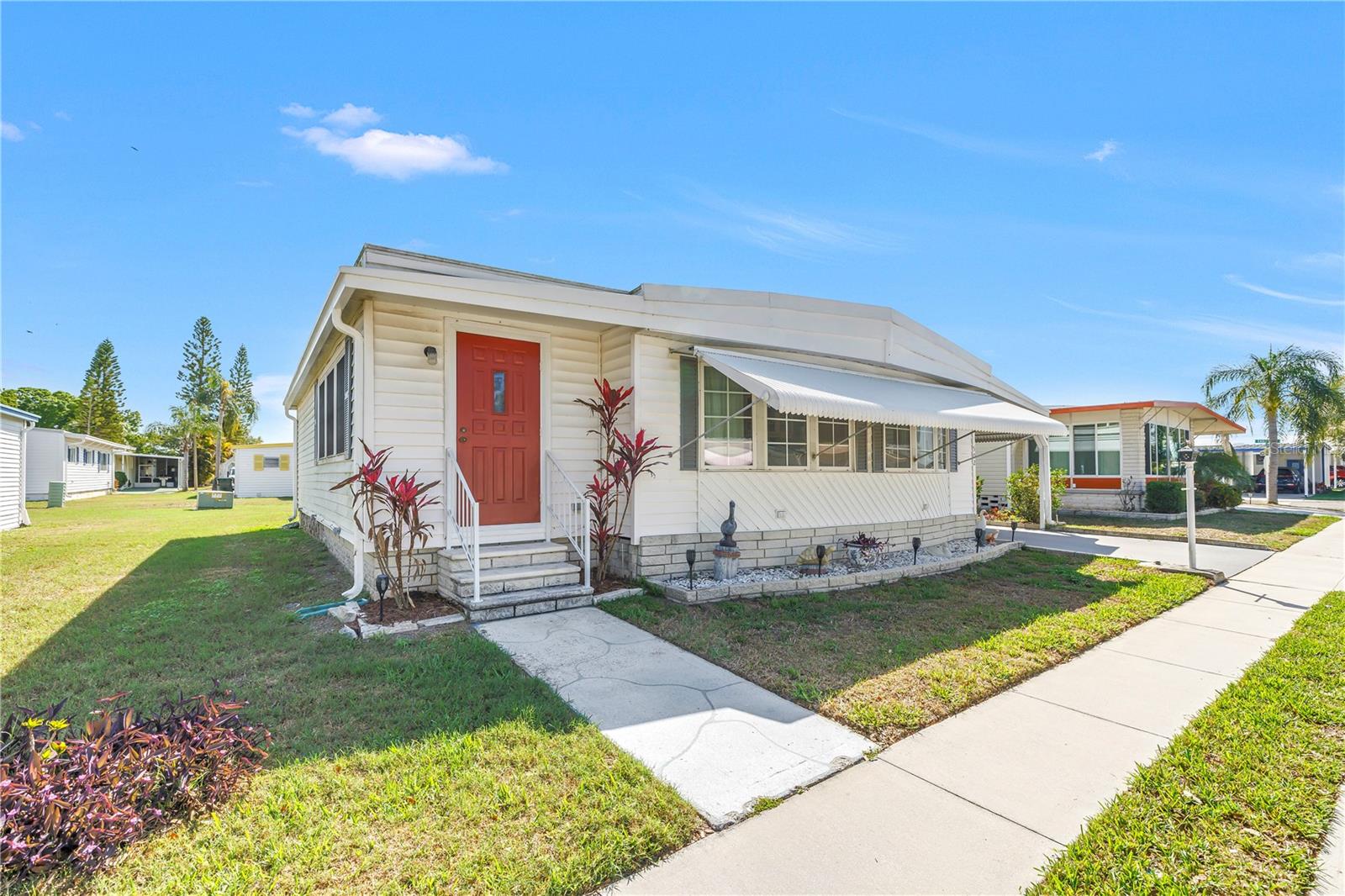 1100 BELCHER RD S #502, LARGO, FL
