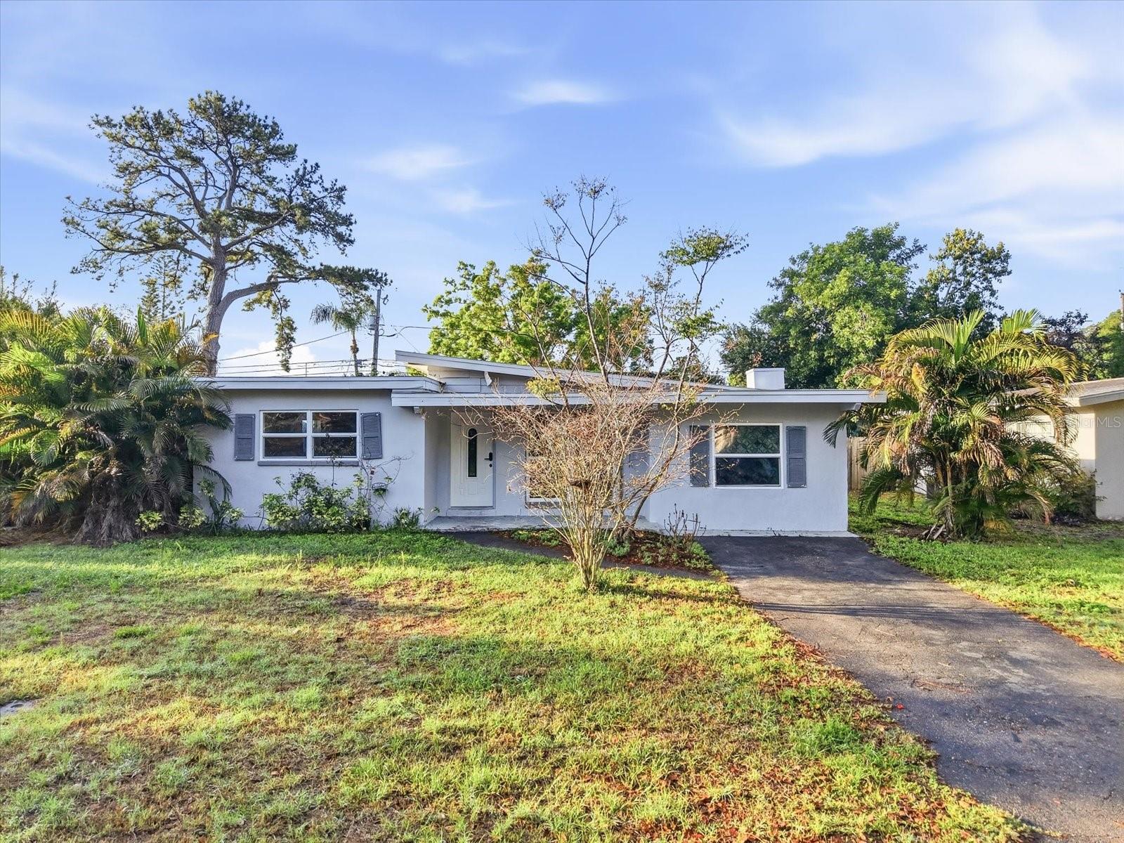 1949 PINEHURST DR, CLEARWATER, FL — photo 2