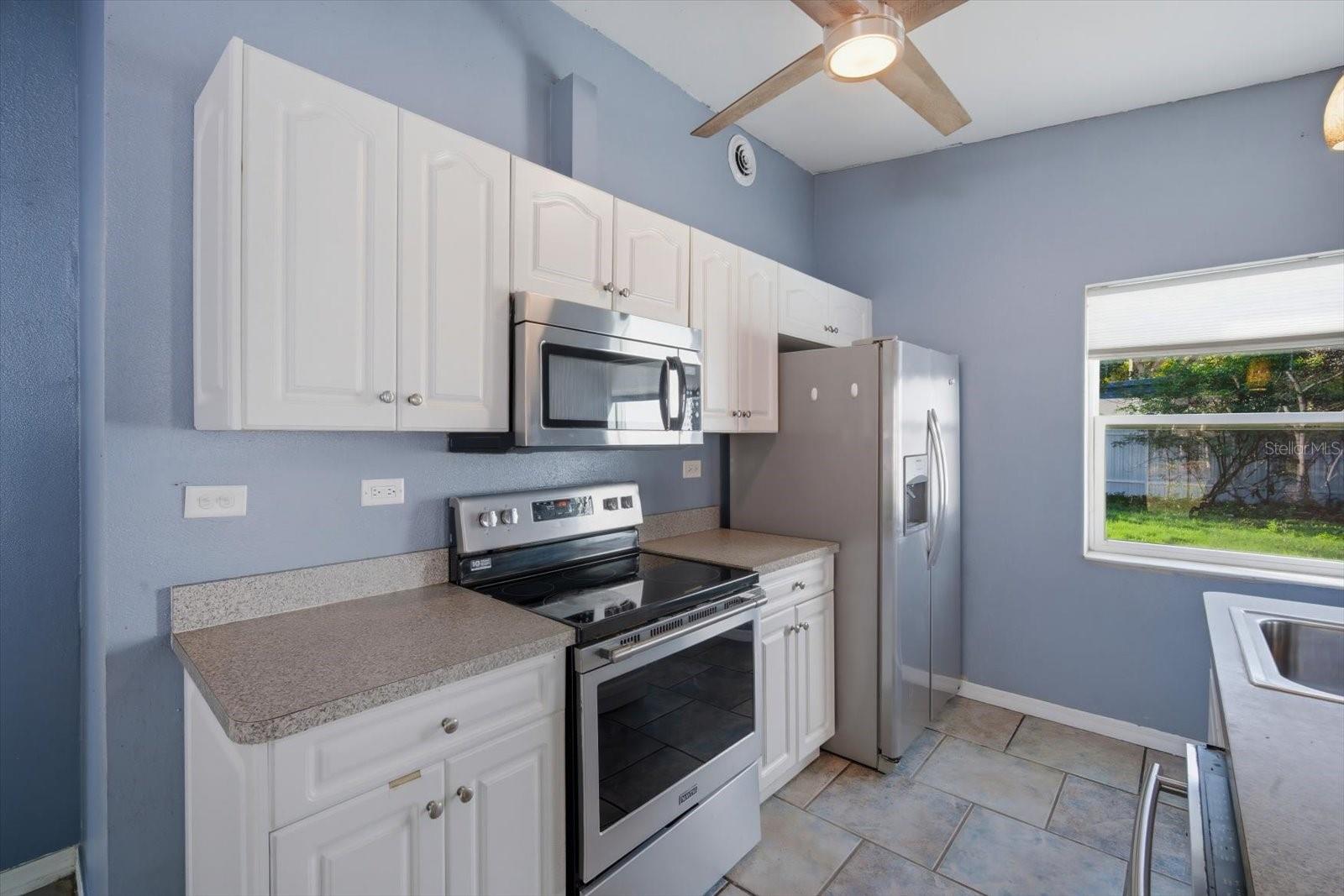 1949 PINEHURST DR, CLEARWATER, FL — photo 13