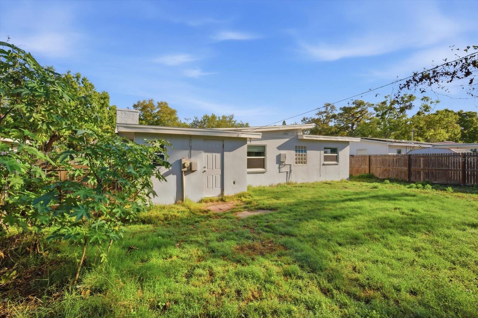 1949 PINEHURST DR, CLEARWATER, FL — photo 27