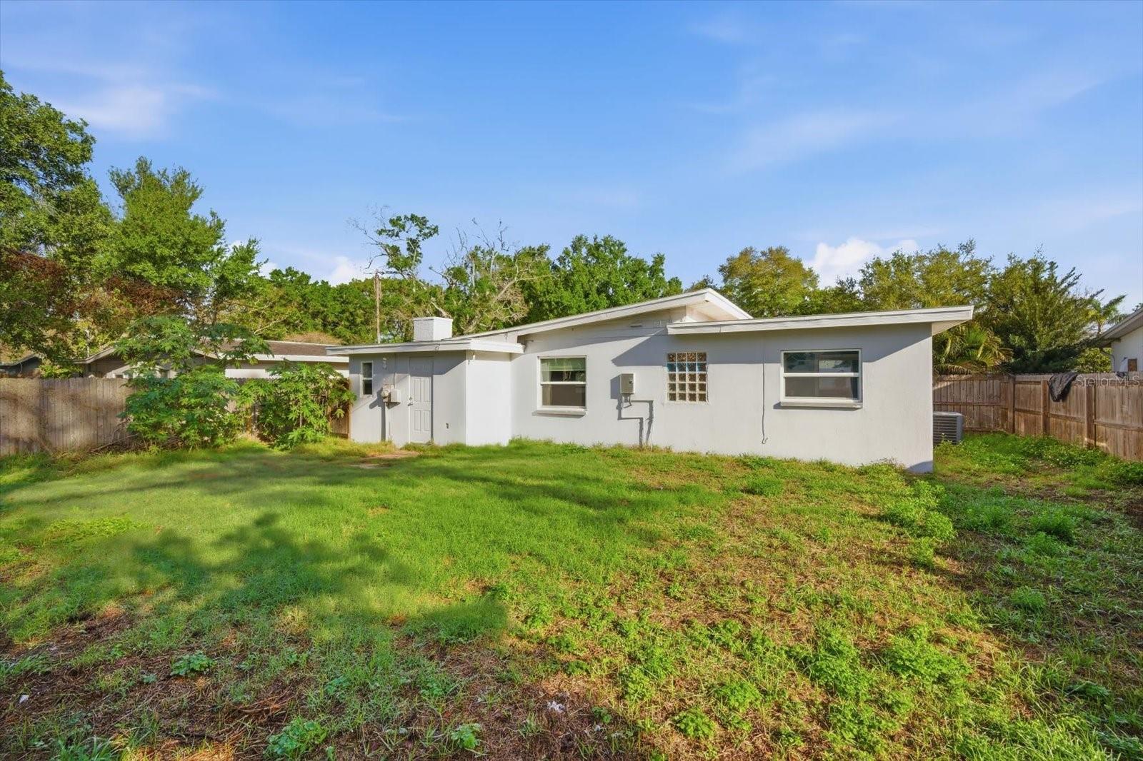 1949 PINEHURST DR, CLEARWATER, FL — photo 29