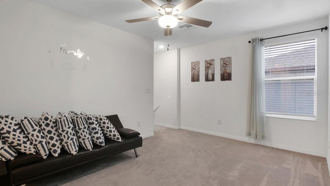 6300 BEVERLY HILLS DR, ZEPHYRHILLS, FL — photo 28