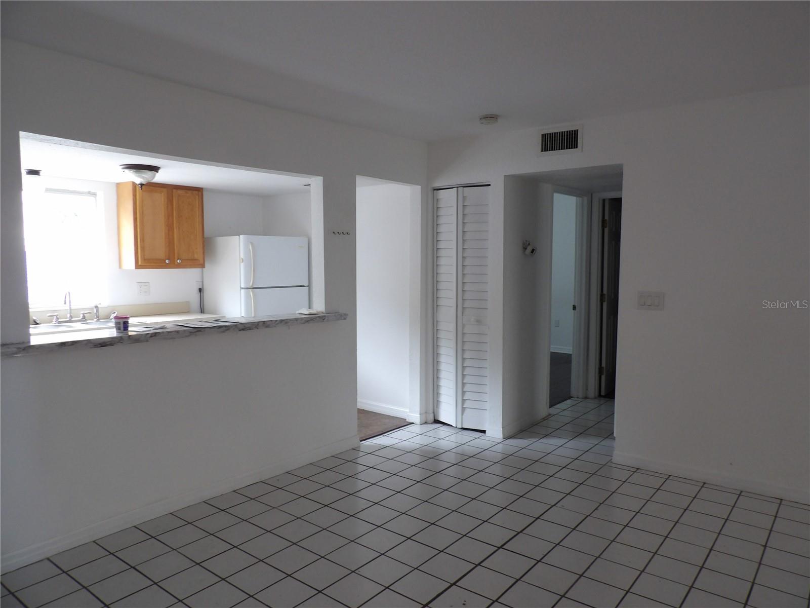 3836 N LAKE DR #119, TAMPA, FL — photo 4
