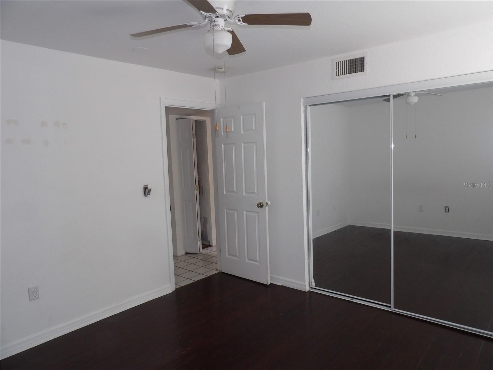 3836 N LAKE DR #119, TAMPA, FL — photo 10
