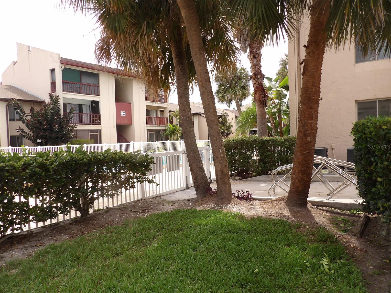 3836 N LAKE DR #119, TAMPA, FL — photo 3