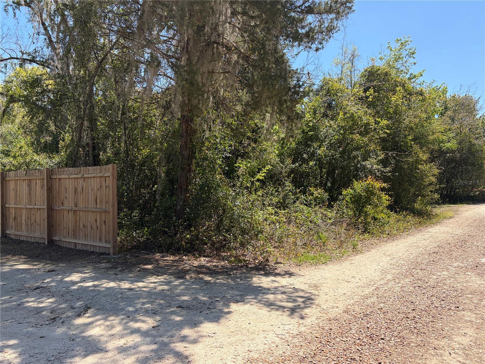 300blk NW 245TH TER, NEWBERRY, FL — photo 4