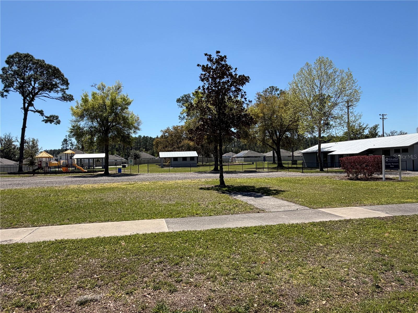 300blk NW 245TH TER, NEWBERRY, FL — photo 8