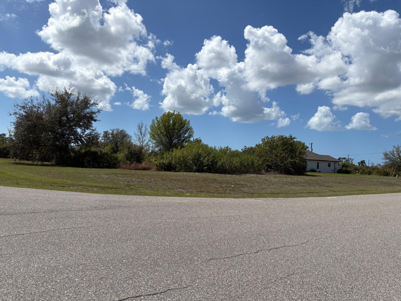 196 LINDA LEE DR, ROTONDA WEST, FL — photo 7