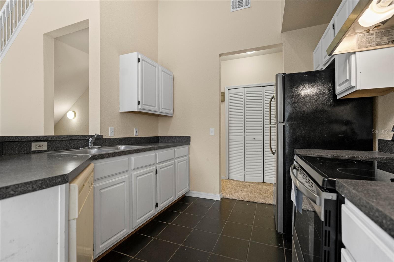 6021 WESTGATE DR #823, ORLANDO, FL — photo 6