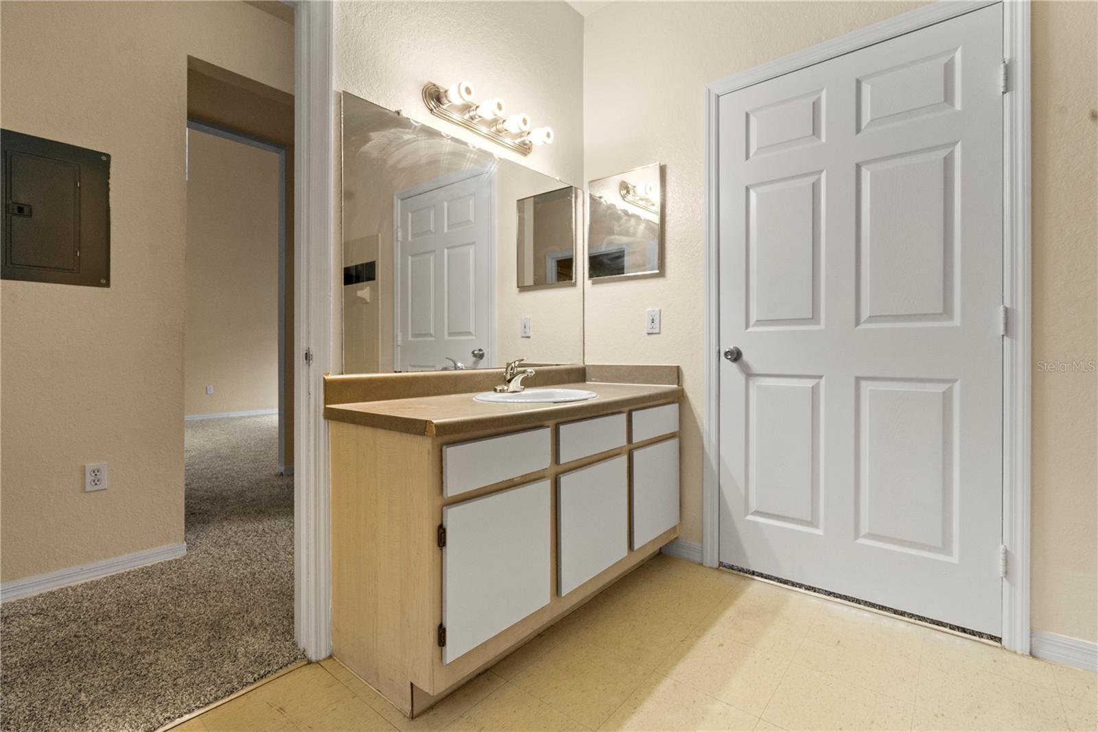 6021 WESTGATE DR #823, ORLANDO, FL — photo 18