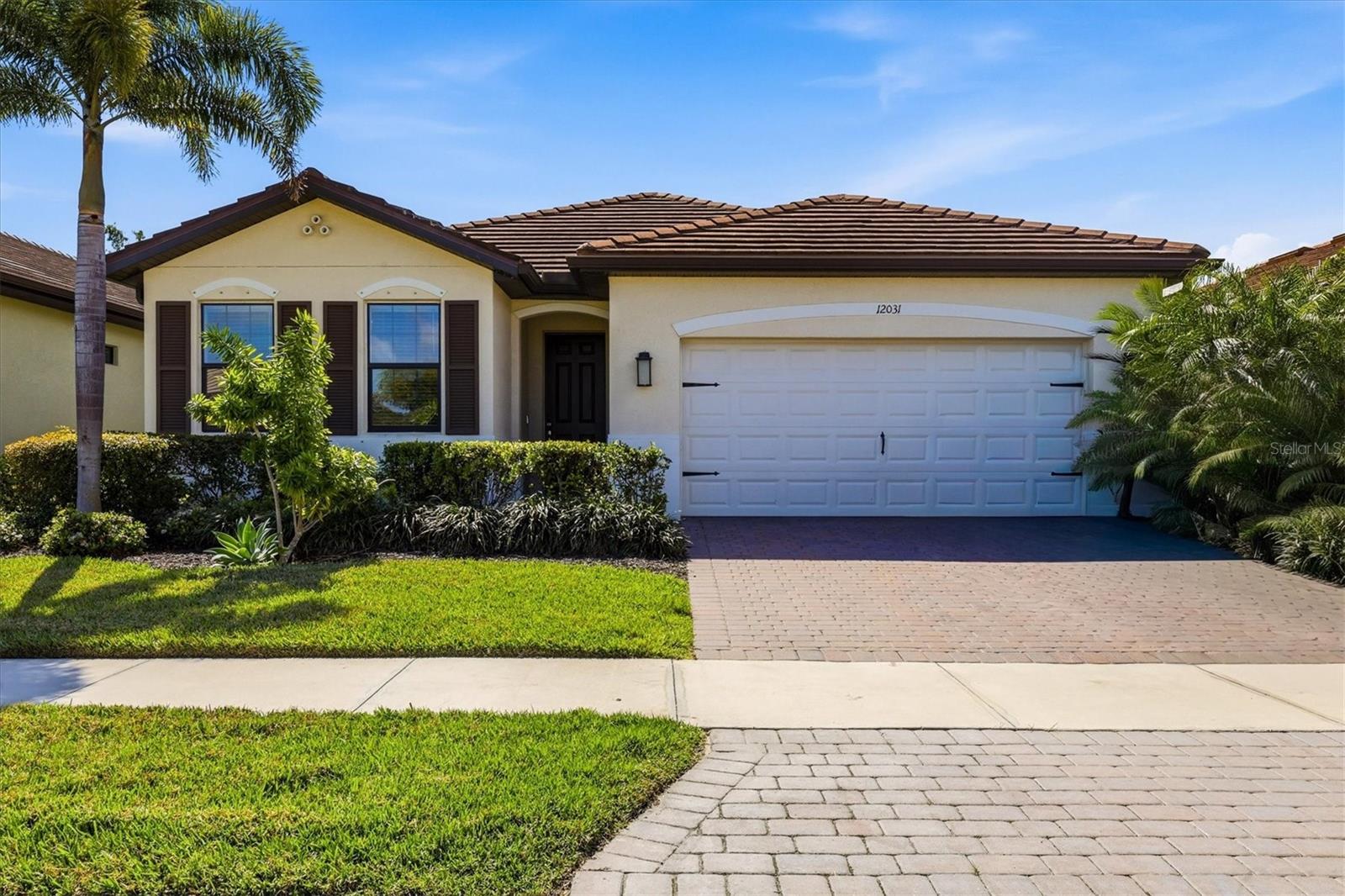 12031 LOVEGRASS ST, VENICE, FL