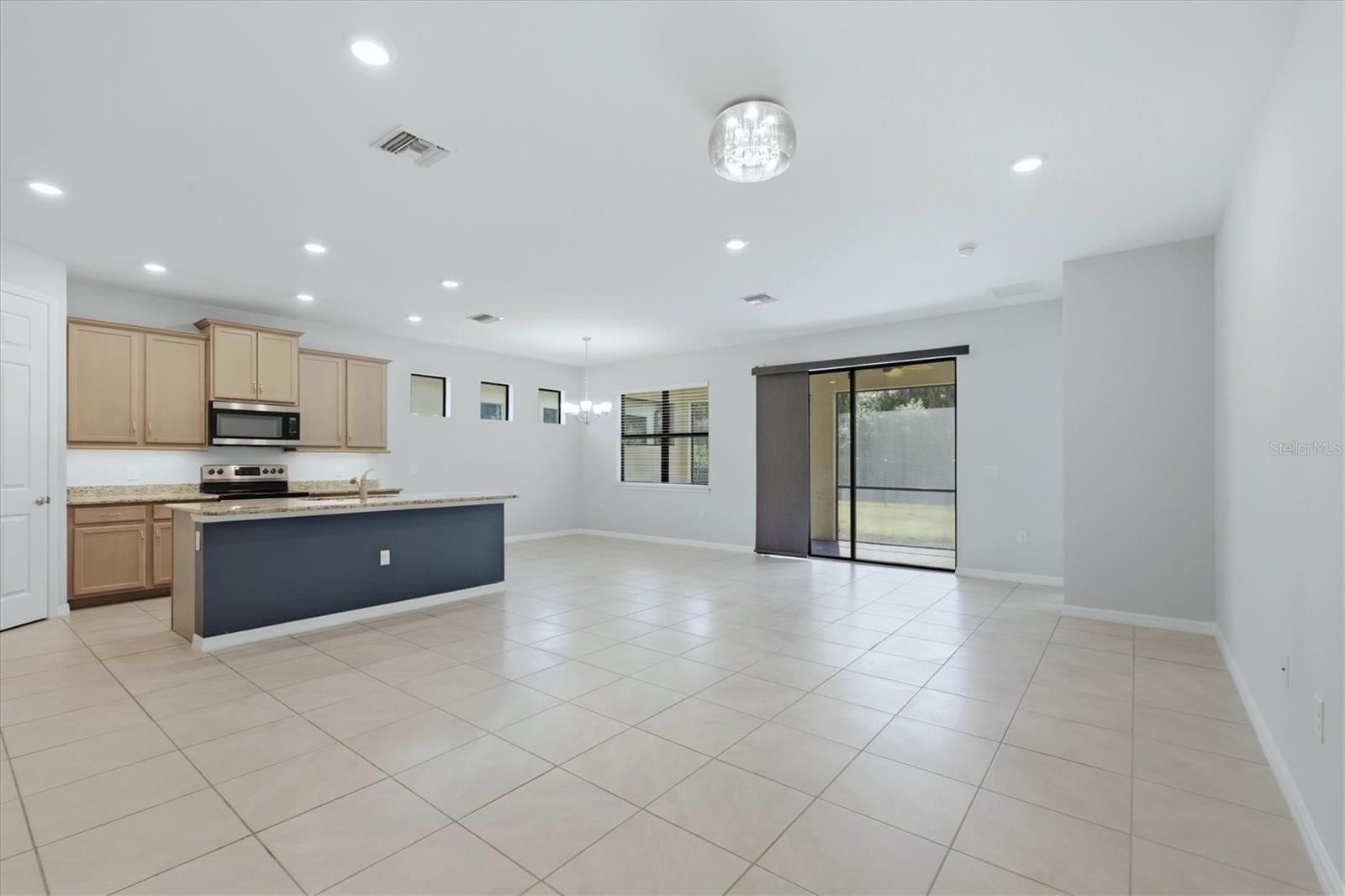 12031 LOVEGRASS ST, VENICE, FL — photo 10