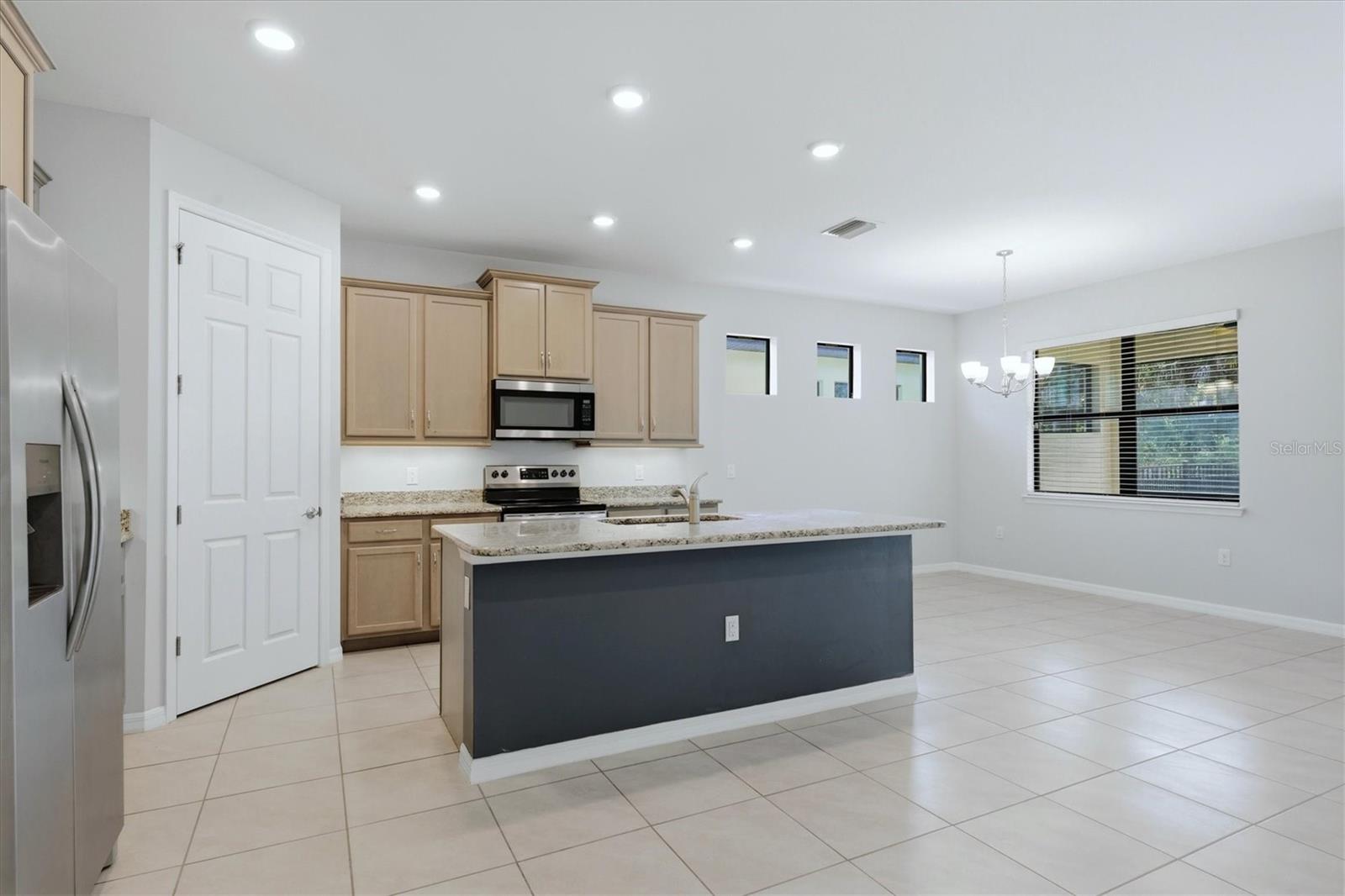 12031 LOVEGRASS ST, VENICE, FL — photo 14