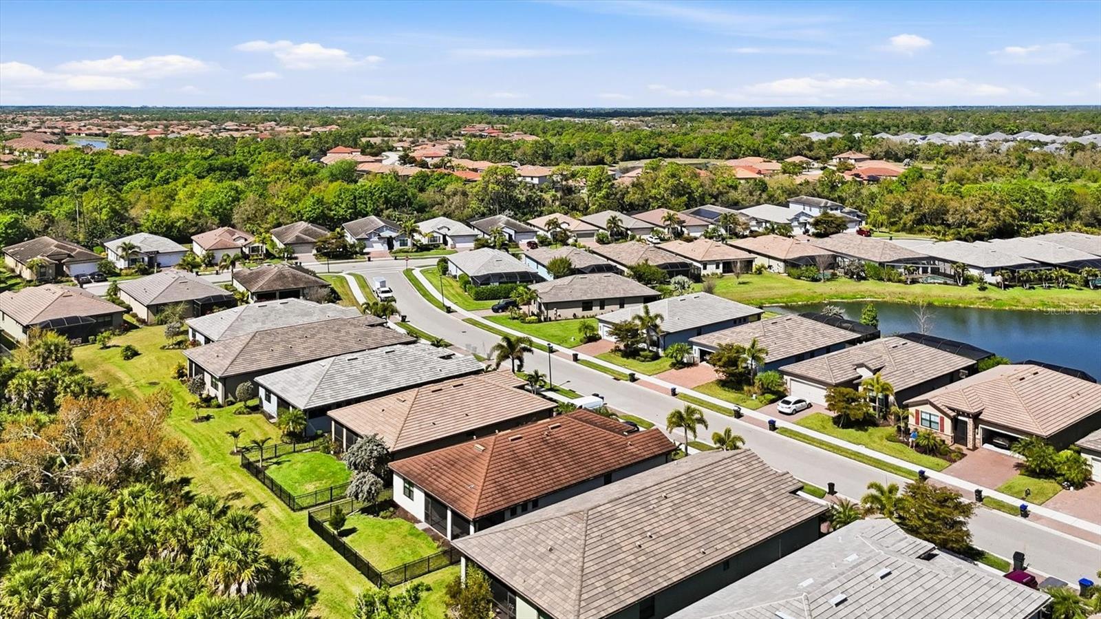 12031 LOVEGRASS ST, VENICE, FL — photo 48
