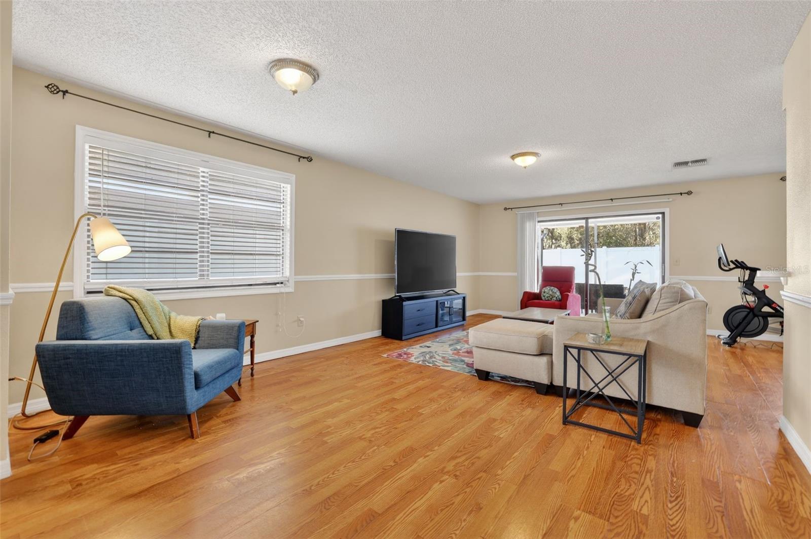 5215 CORVETTE DR, TAMPA, FL — photo 3