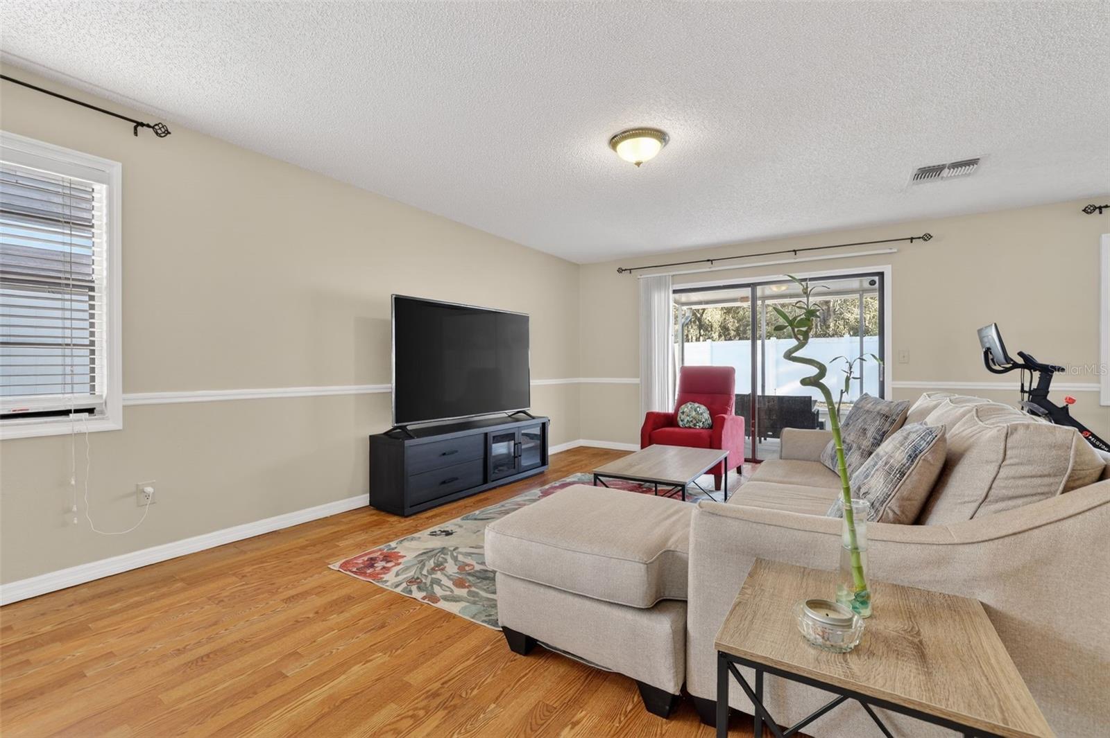 5215 CORVETTE DR, TAMPA, FL — photo 4