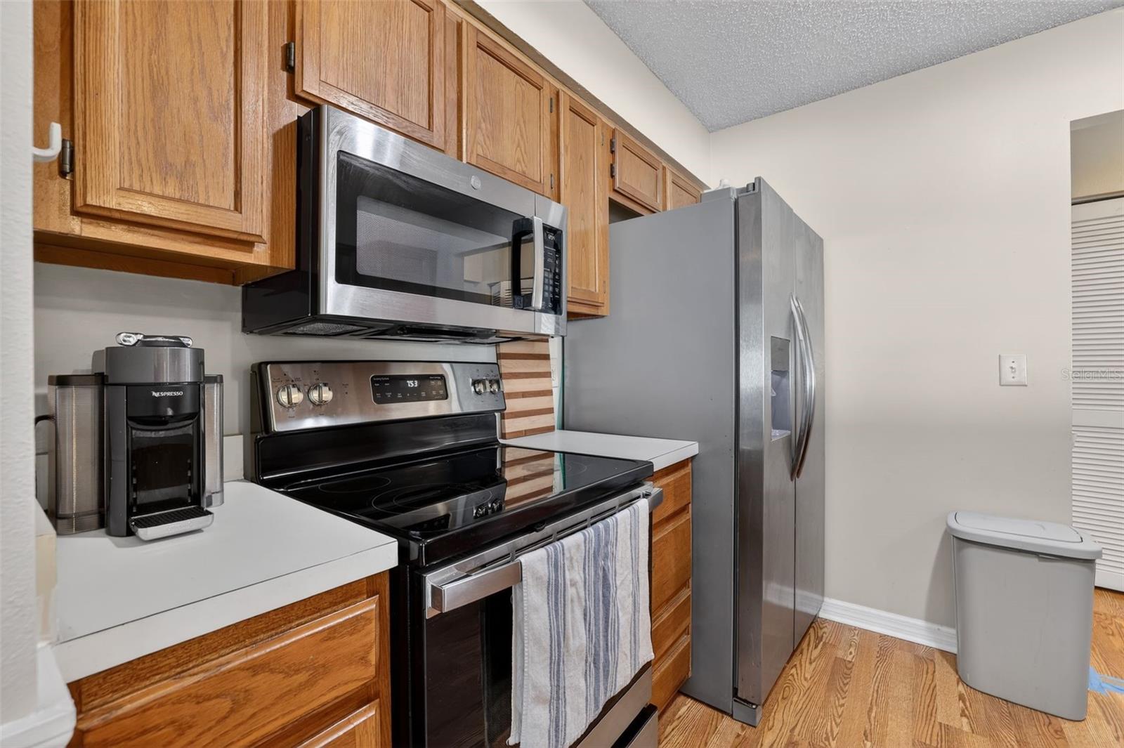 5215 CORVETTE DR, TAMPA, FL — photo 9