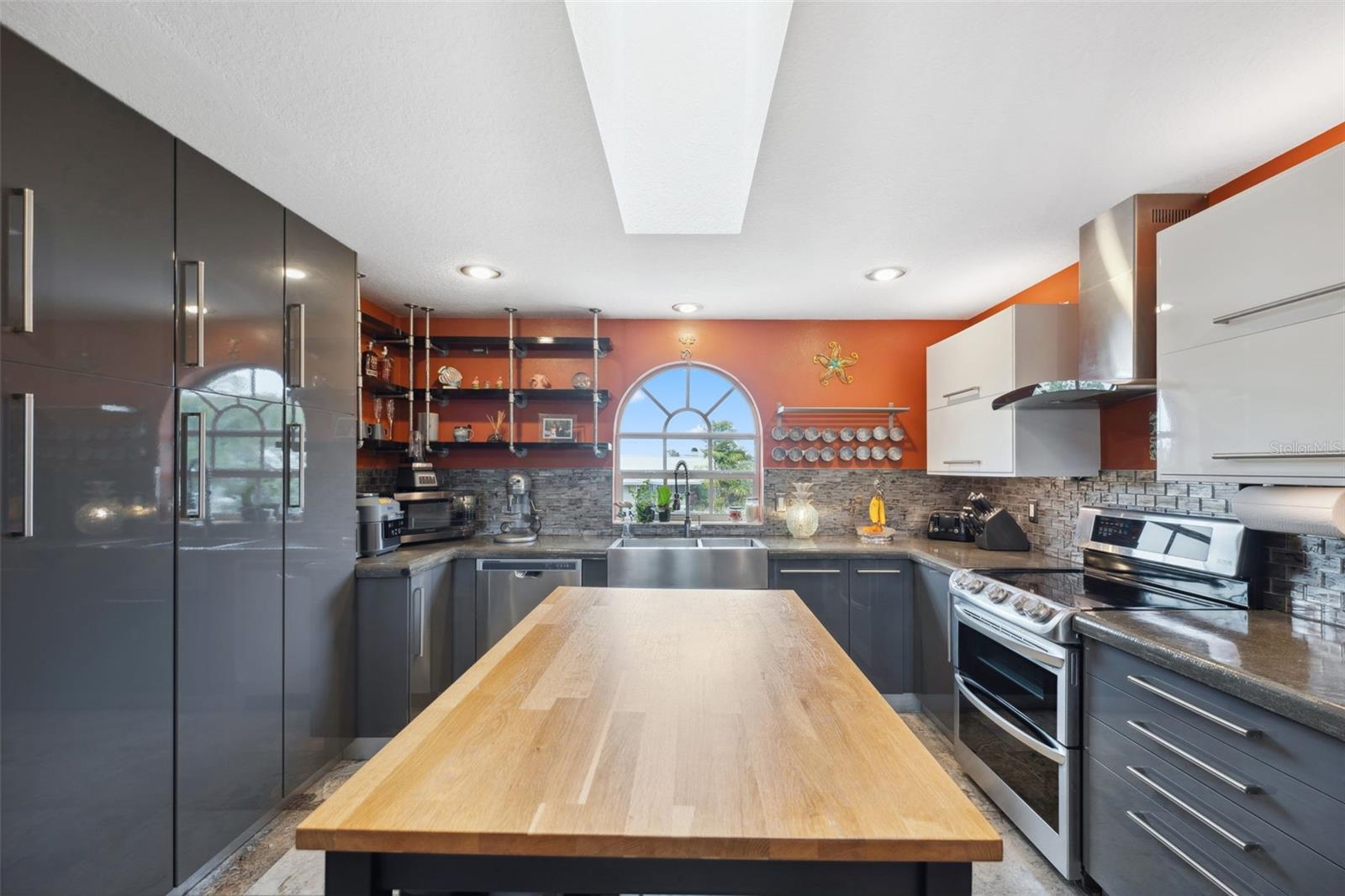3114 BLUFF BLVD, HOLIDAY, FL — photo 27