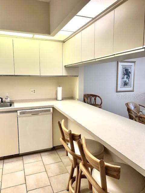 1095 GULF OF MEXICO DR #104, LONGBOAT KEY, FL — photo 7