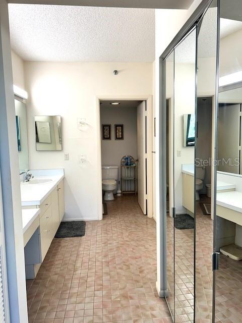 1095 GULF OF MEXICO DR #104, LONGBOAT KEY, FL — photo 16