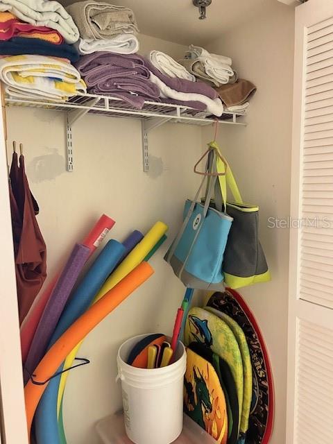 1095 GULF OF MEXICO DR #104, LONGBOAT KEY, FL — photo 27