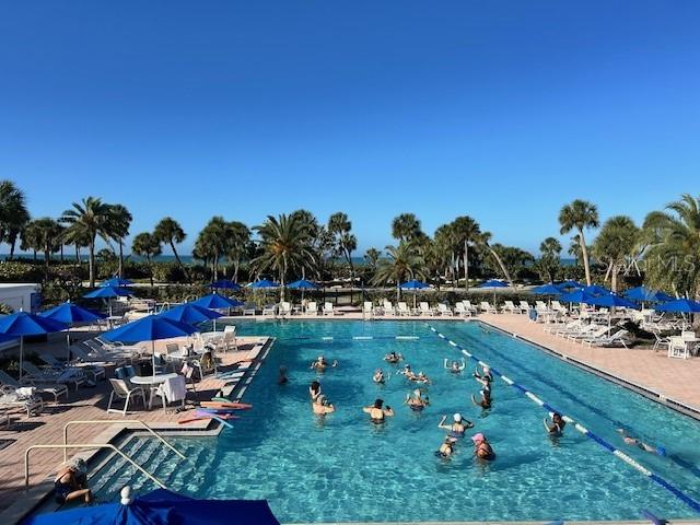 1095 GULF OF MEXICO DR #104, LONGBOAT KEY, FL — photo 28
