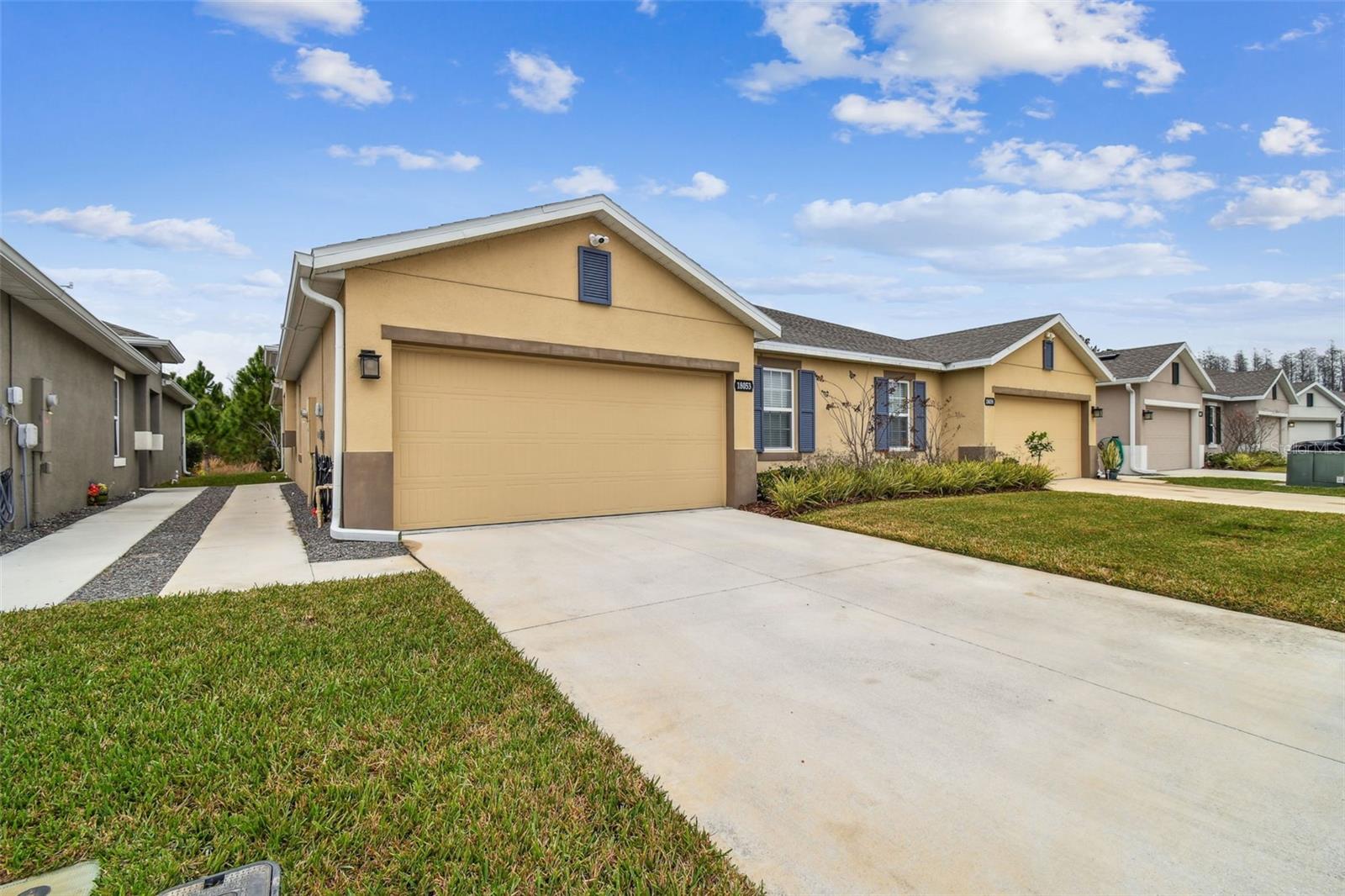 18053 TURNING LEAF CIR, LAND O LAKES, FL — photo 2