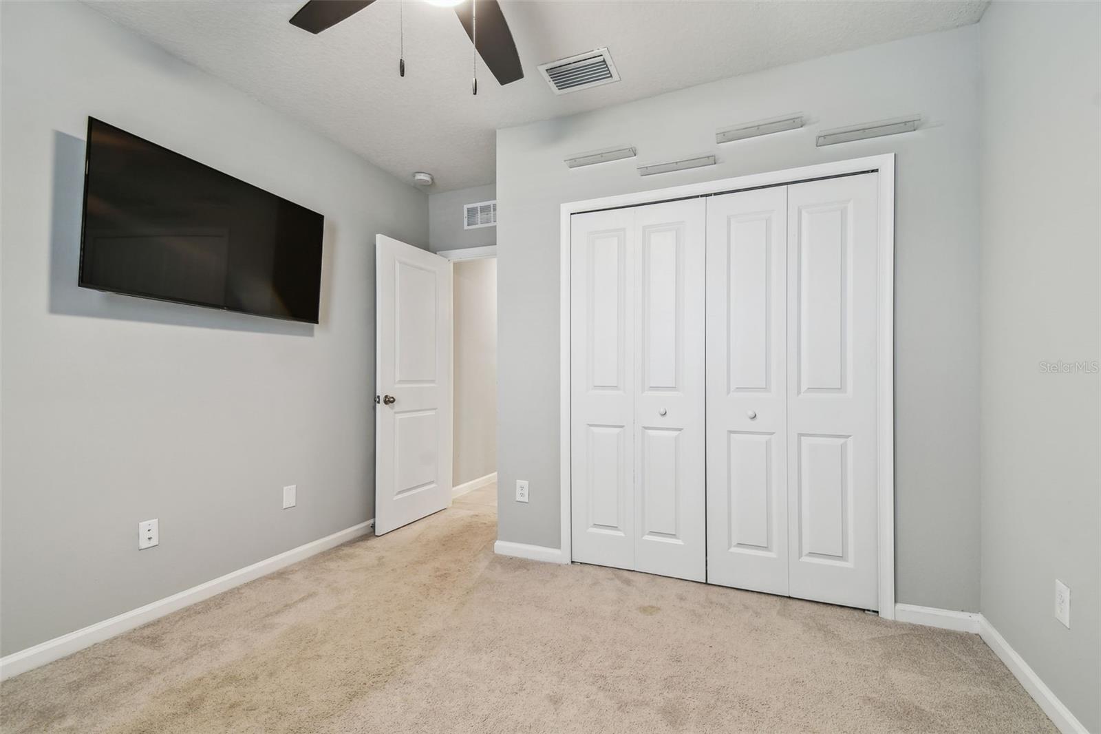 18053 TURNING LEAF CIR, LAND O LAKES, FL — photo 32