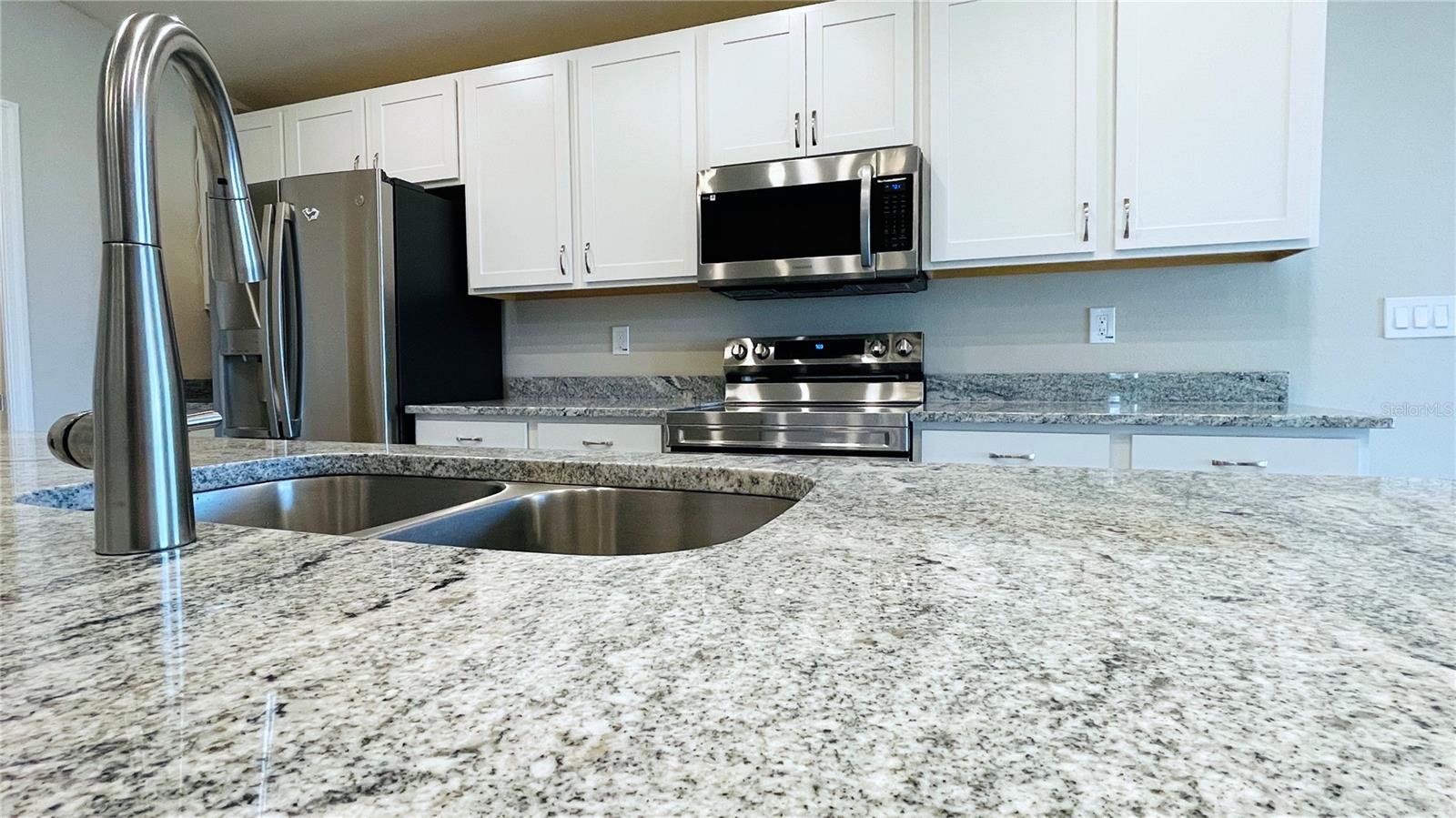 1387 MOUNTAIN FLOWER LN, DAVENPORT, FL — photo 9