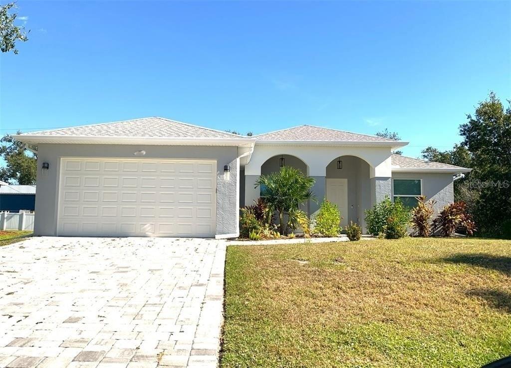 7194 PINEDALE DR, PORT CHARLOTTE, FL — photo 2