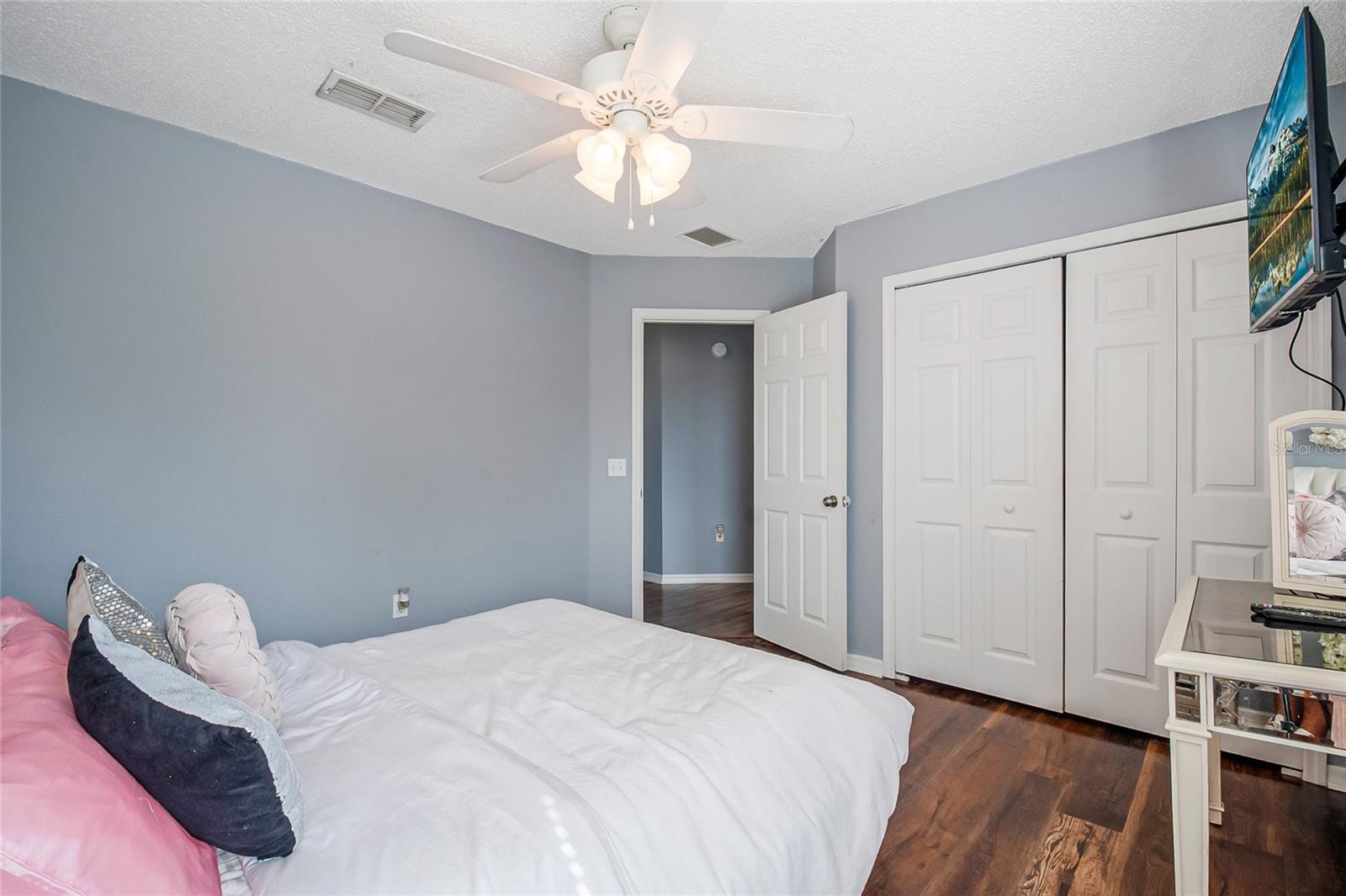 554 BRISTOL CIR, KISSIMMEE, FL — photo 56