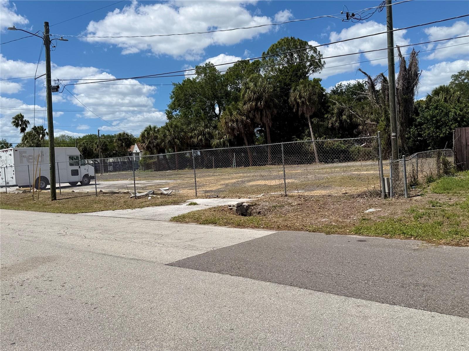 7511 WINCHESTER DR, TAMPA, FL — photo 16