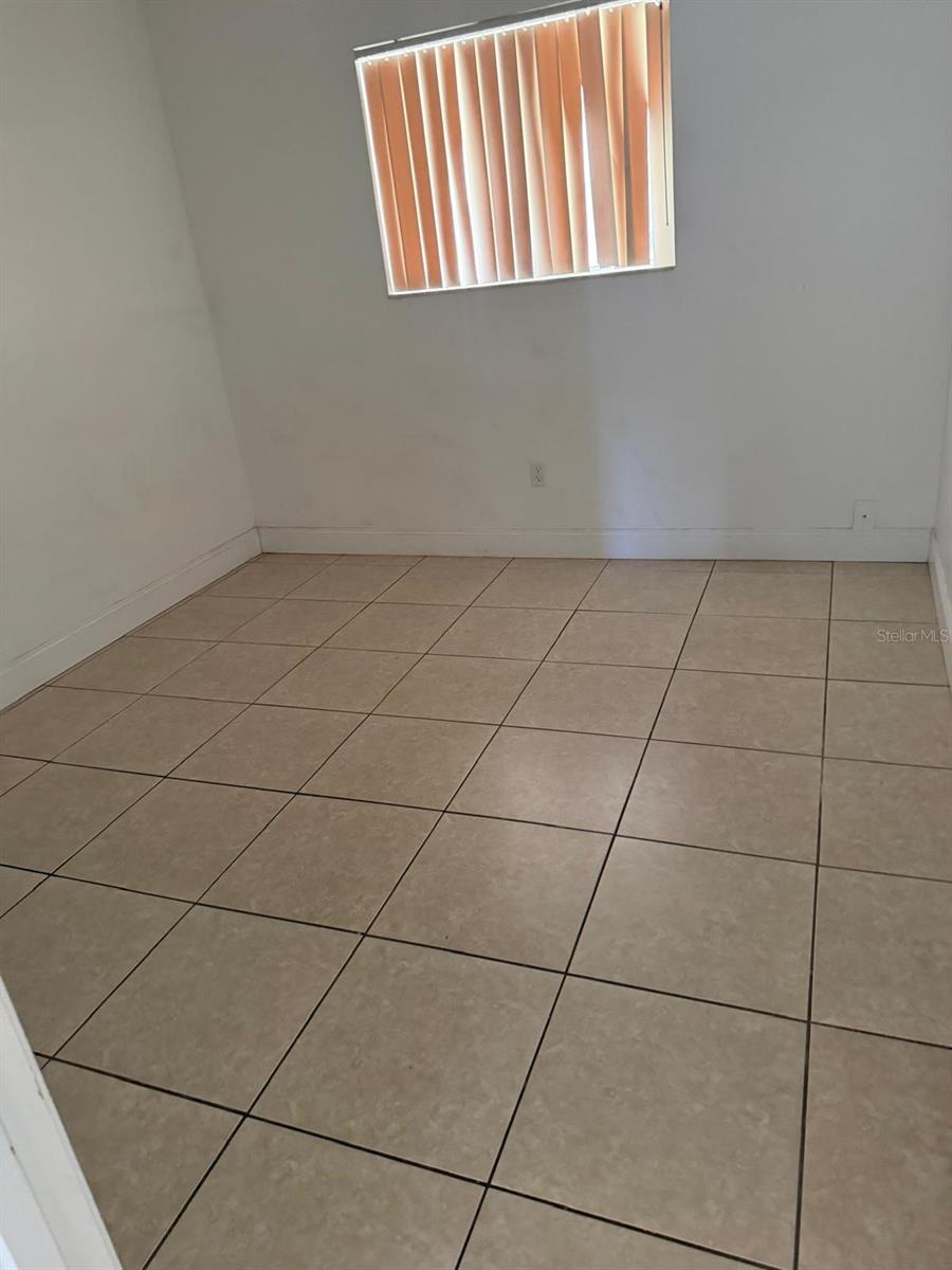 500 E ROSEWOOD LN #154, TAVARES, FL — photo 5