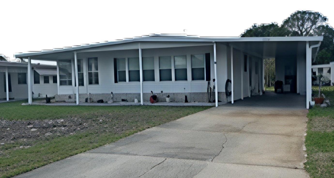 1211 APACHE CIR, TAVARES, FL