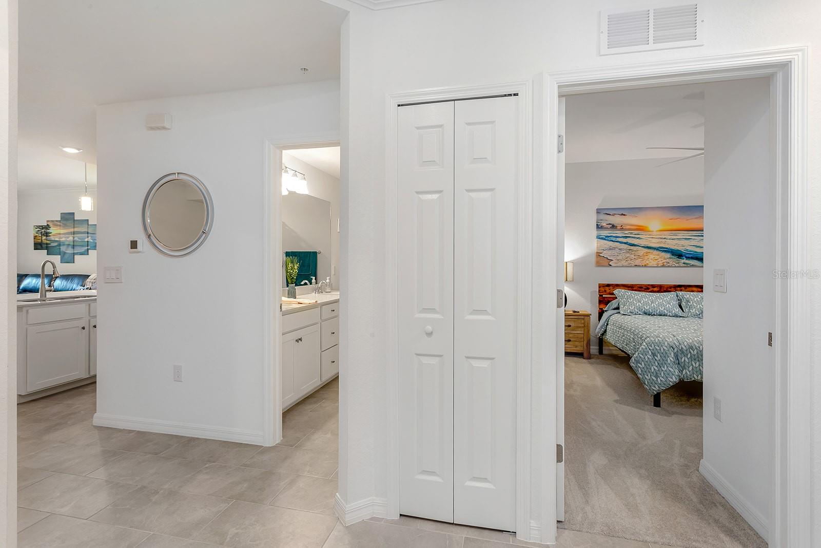 18028 GAWTHROP DR #108, BRADENTON, FL — photo 2