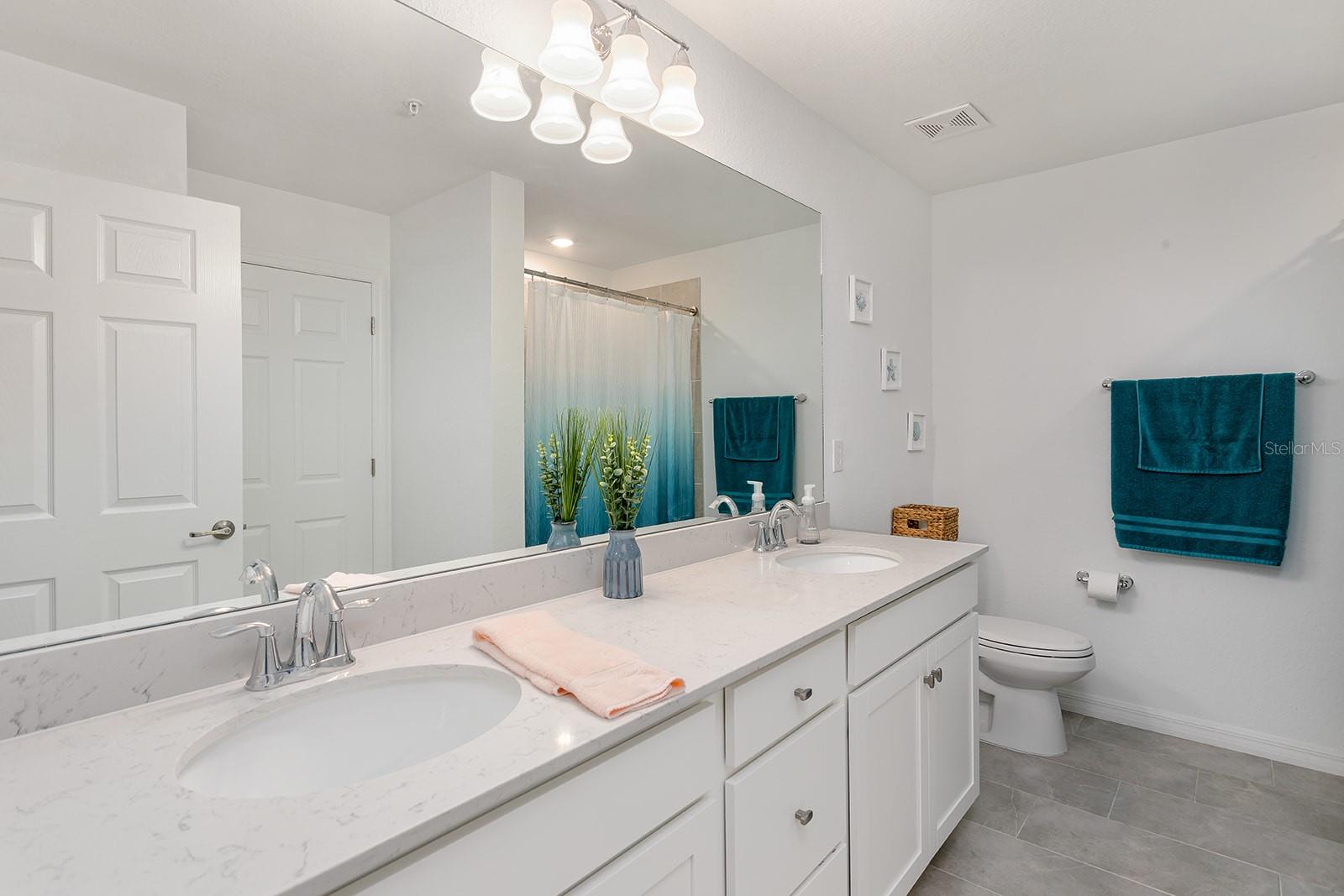 18028 GAWTHROP DR #108, BRADENTON, FL — photo 5