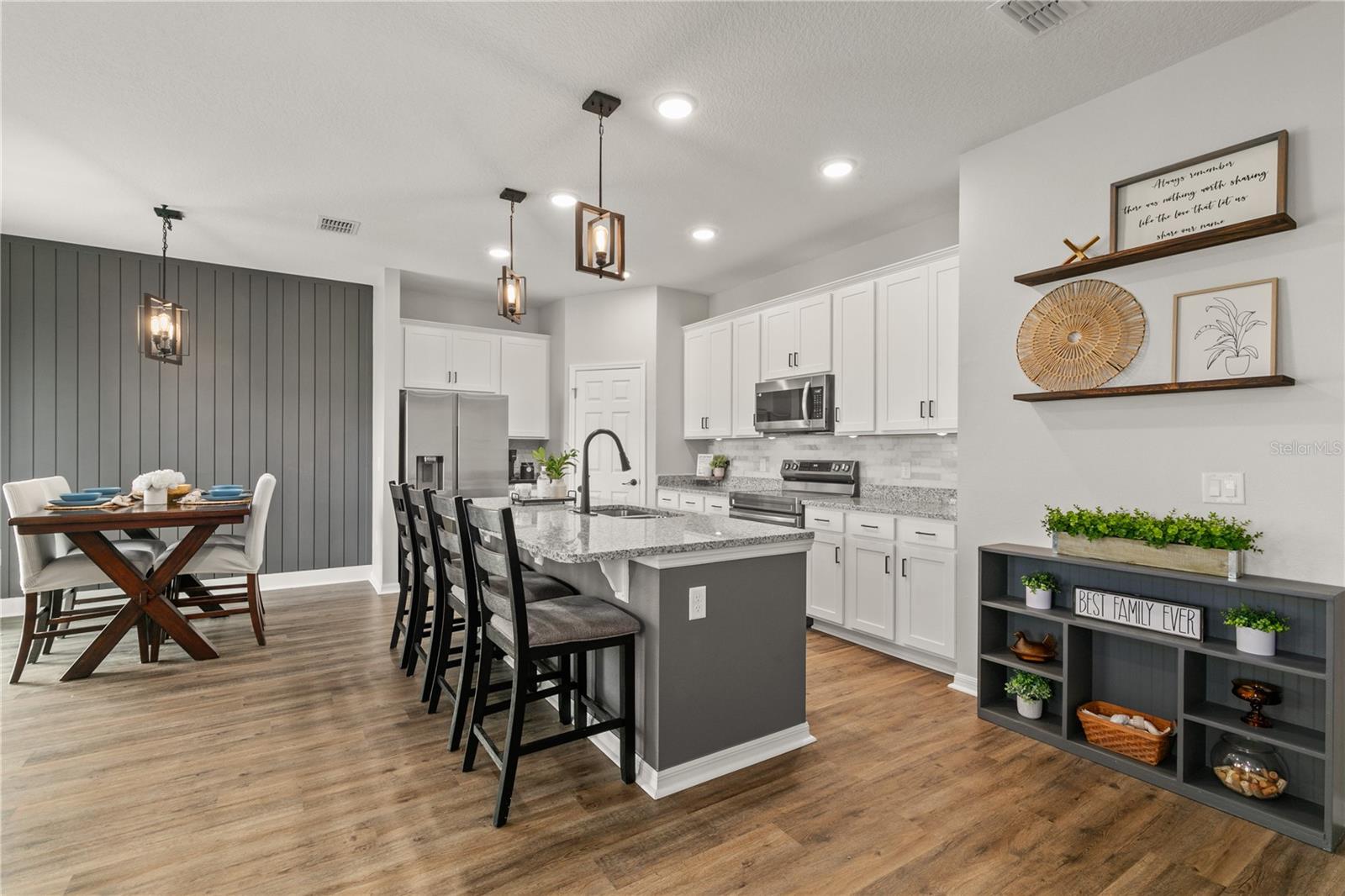33289 ALWAYS DREAMING CT, SORRENTO, FL — photo 10