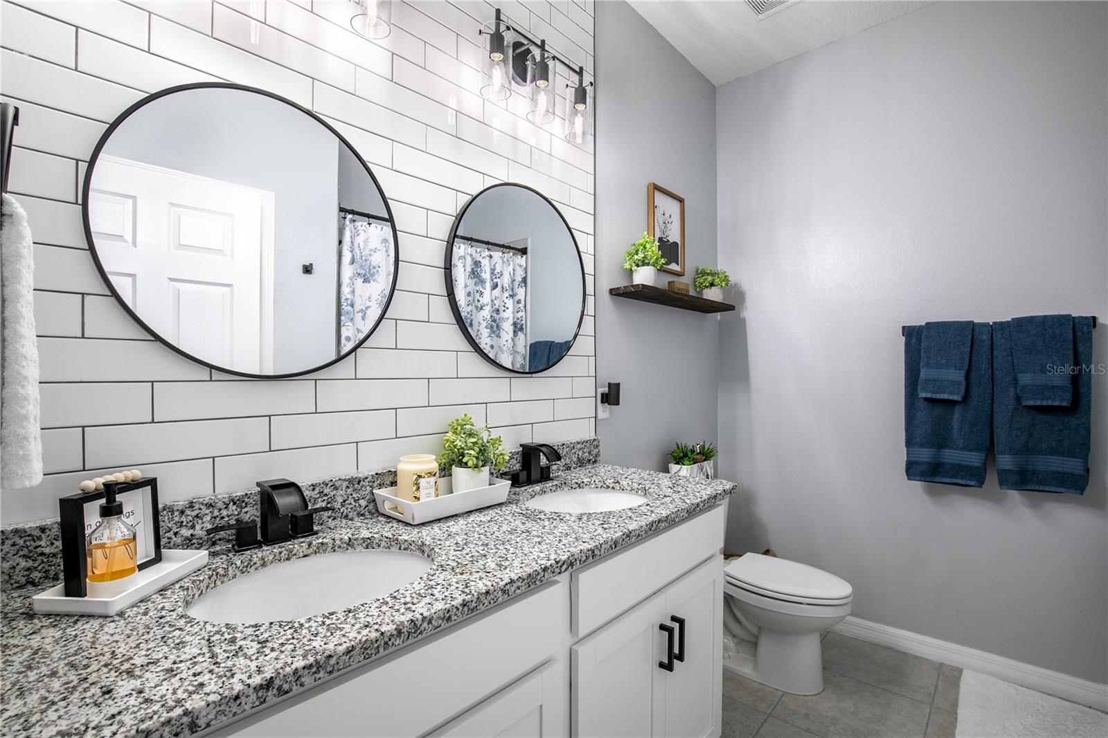33289 ALWAYS DREAMING CT, SORRENTO, FL — photo 17