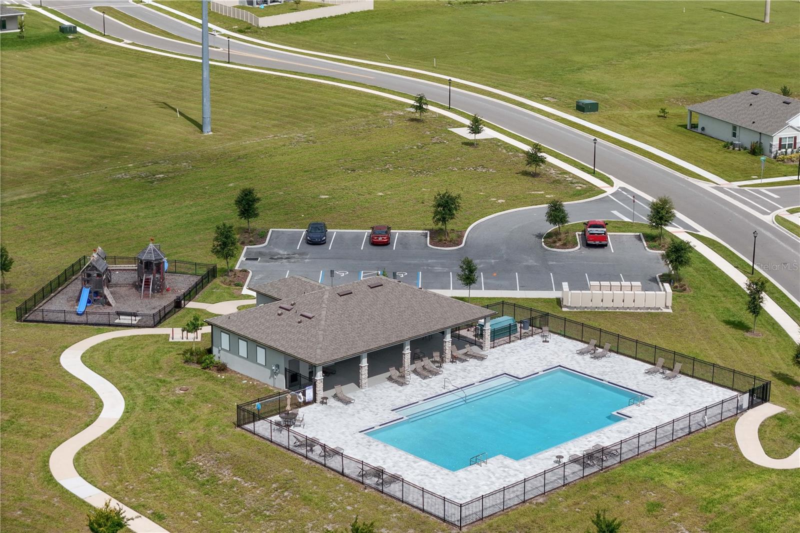 33289 ALWAYS DREAMING CT, SORRENTO, FL — photo 36