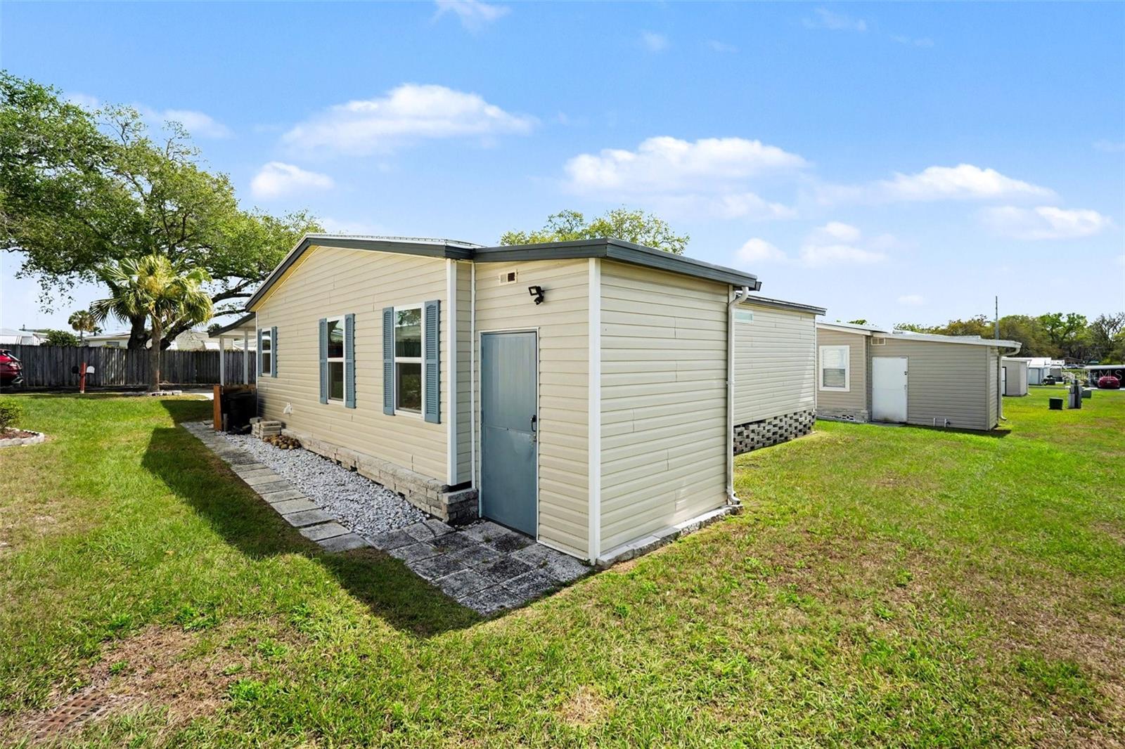 7123 SIESTA ST, ZEPHYRHILLS, FL — photo 25