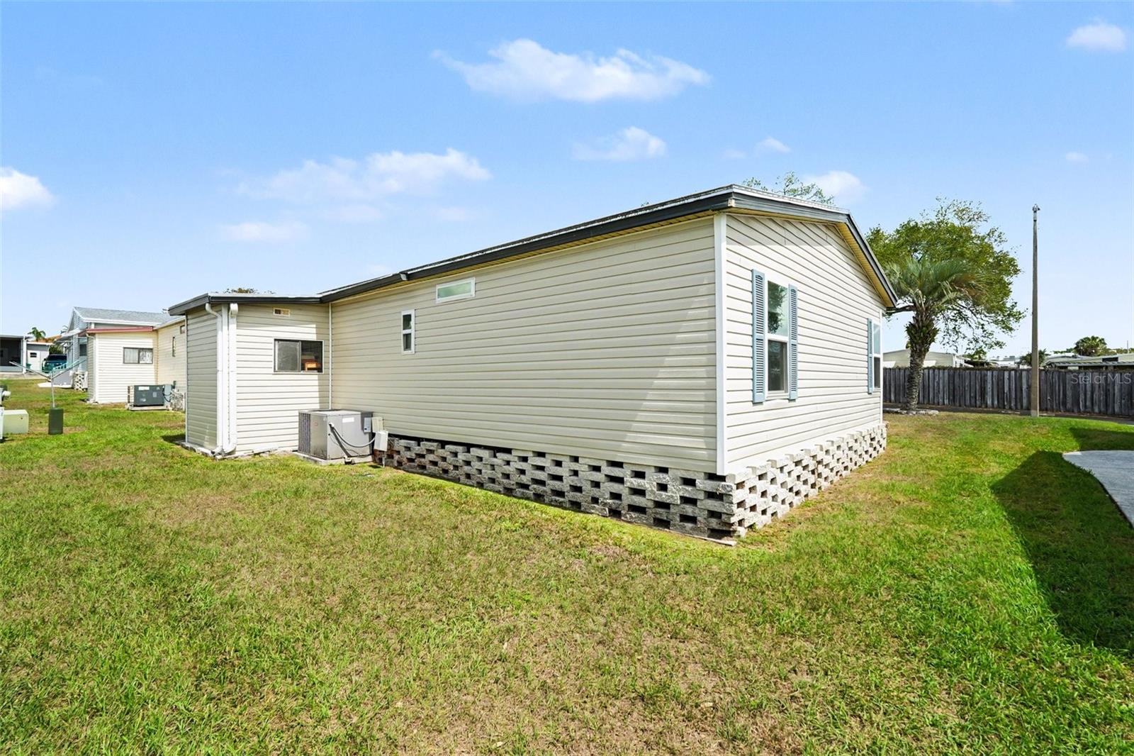 7123 SIESTA ST, ZEPHYRHILLS, FL — photo 26