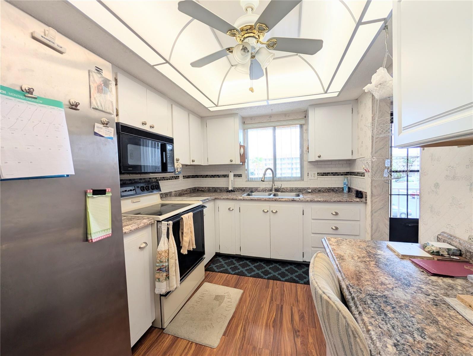 3624 LAKE BAYSHORE DR #K-303, BRADENTON, FL — photo 2